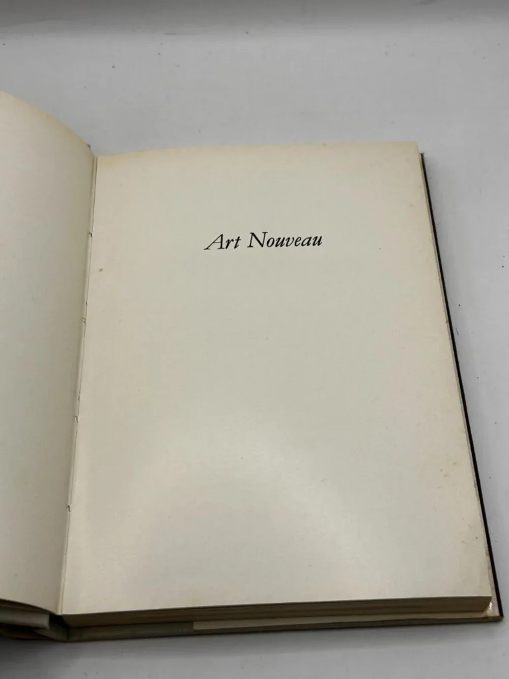 Art Nouveau by Renato Barilli 1969 Small Hard Cover Dust Jacket Good Condition - Picture 5 of 5